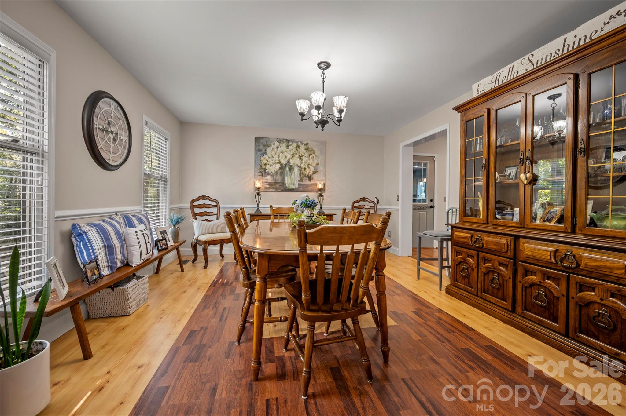 379 Moss Drive Property Photo 18