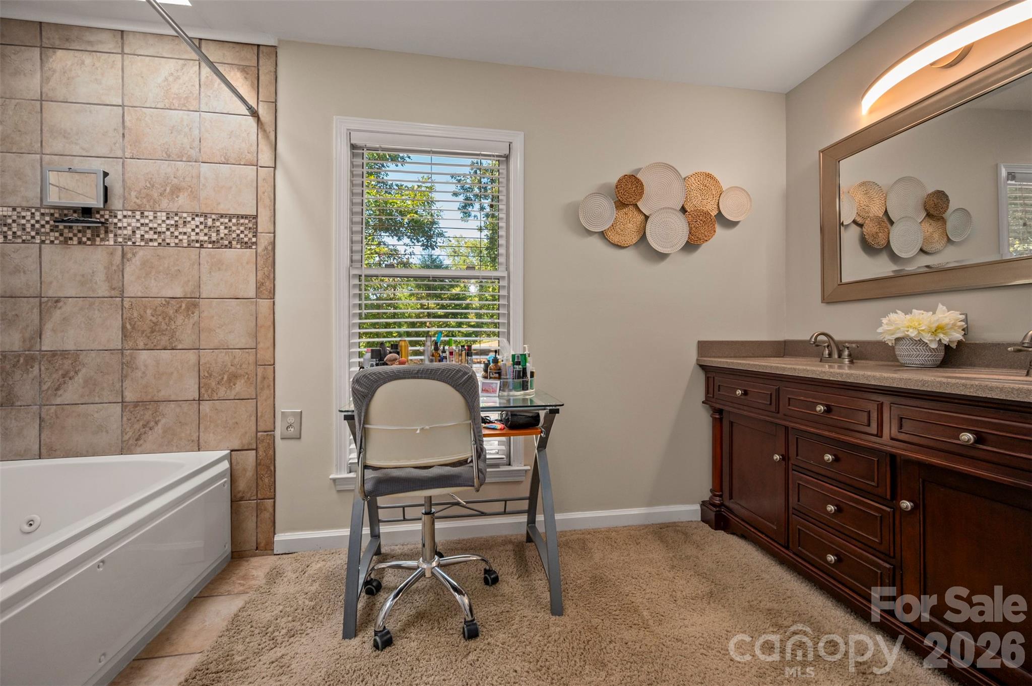 379 Moss Drive Property Photo 23