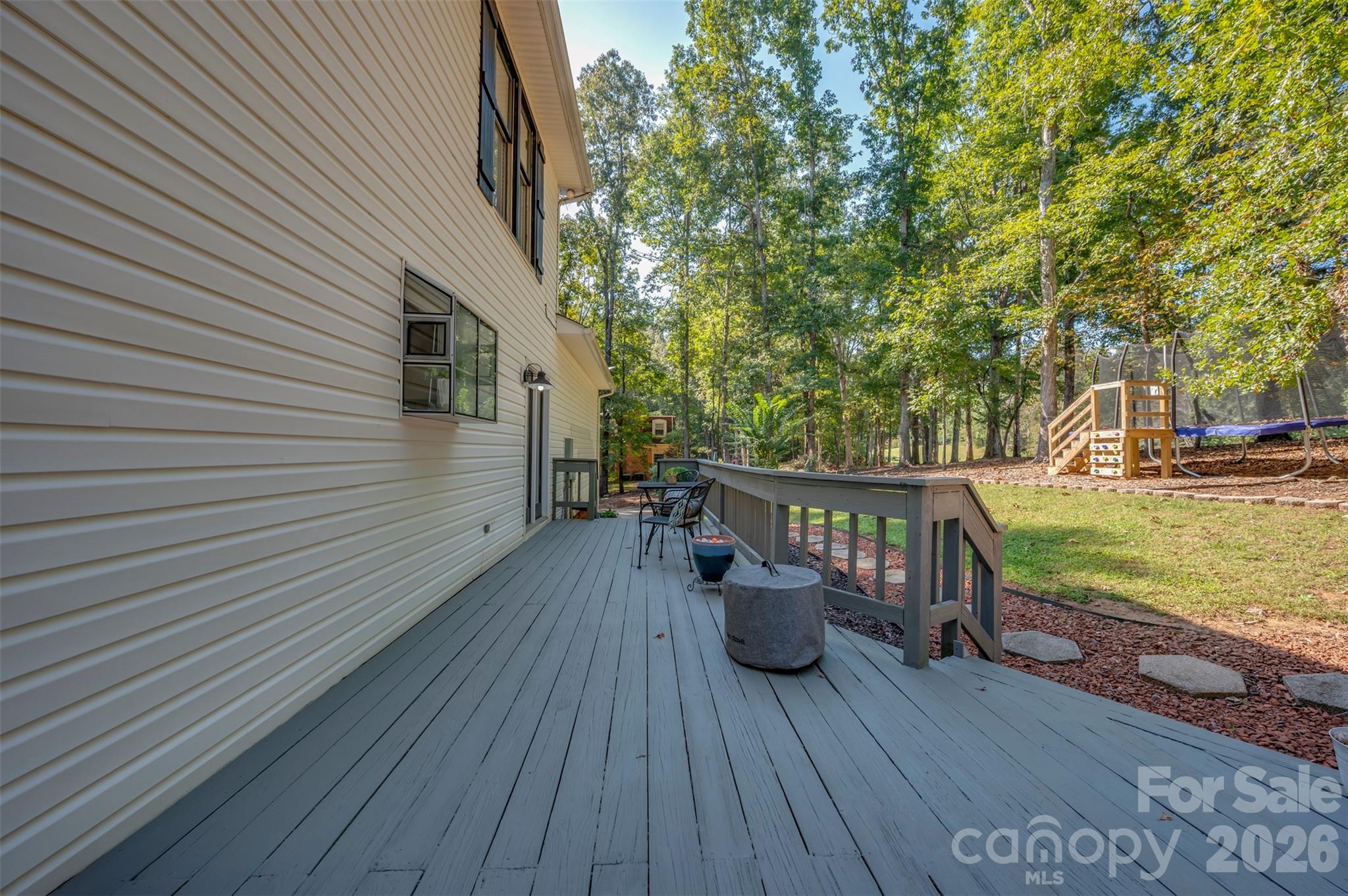 379 Moss Drive Property Photo 34