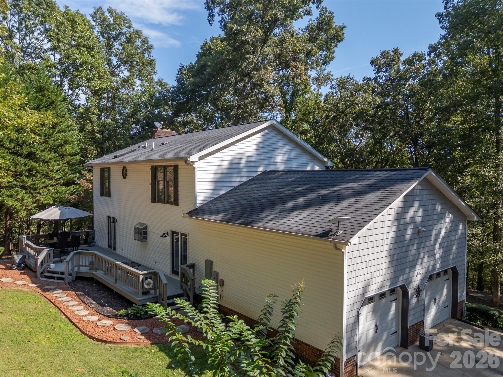 379 Moss Drive Property Photo 36