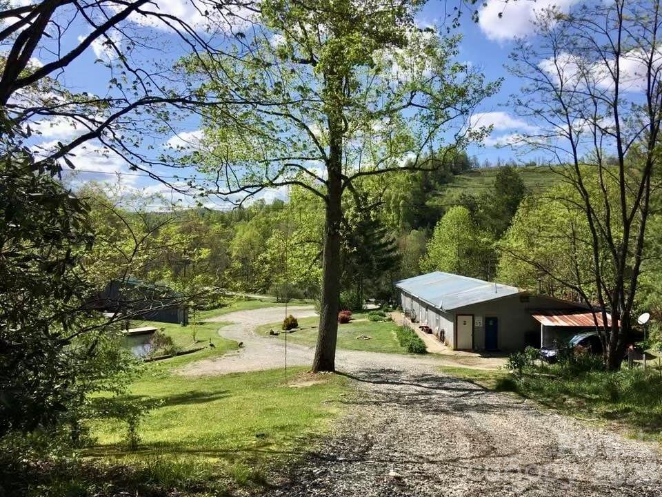 65 Blue Ridge Gem Mine Road Property Photo 3