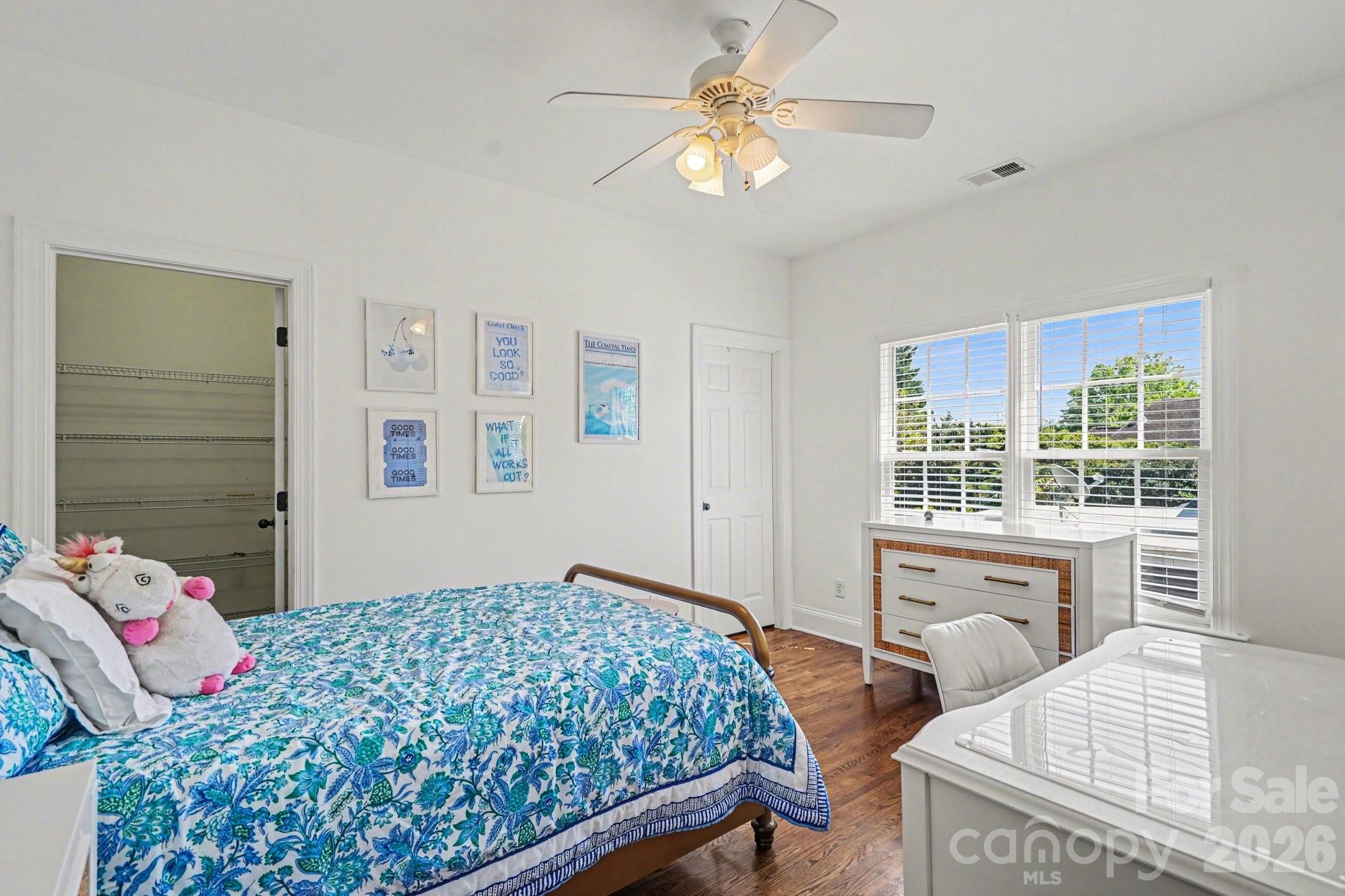 7609 Windaliere Drive Property Photo 19