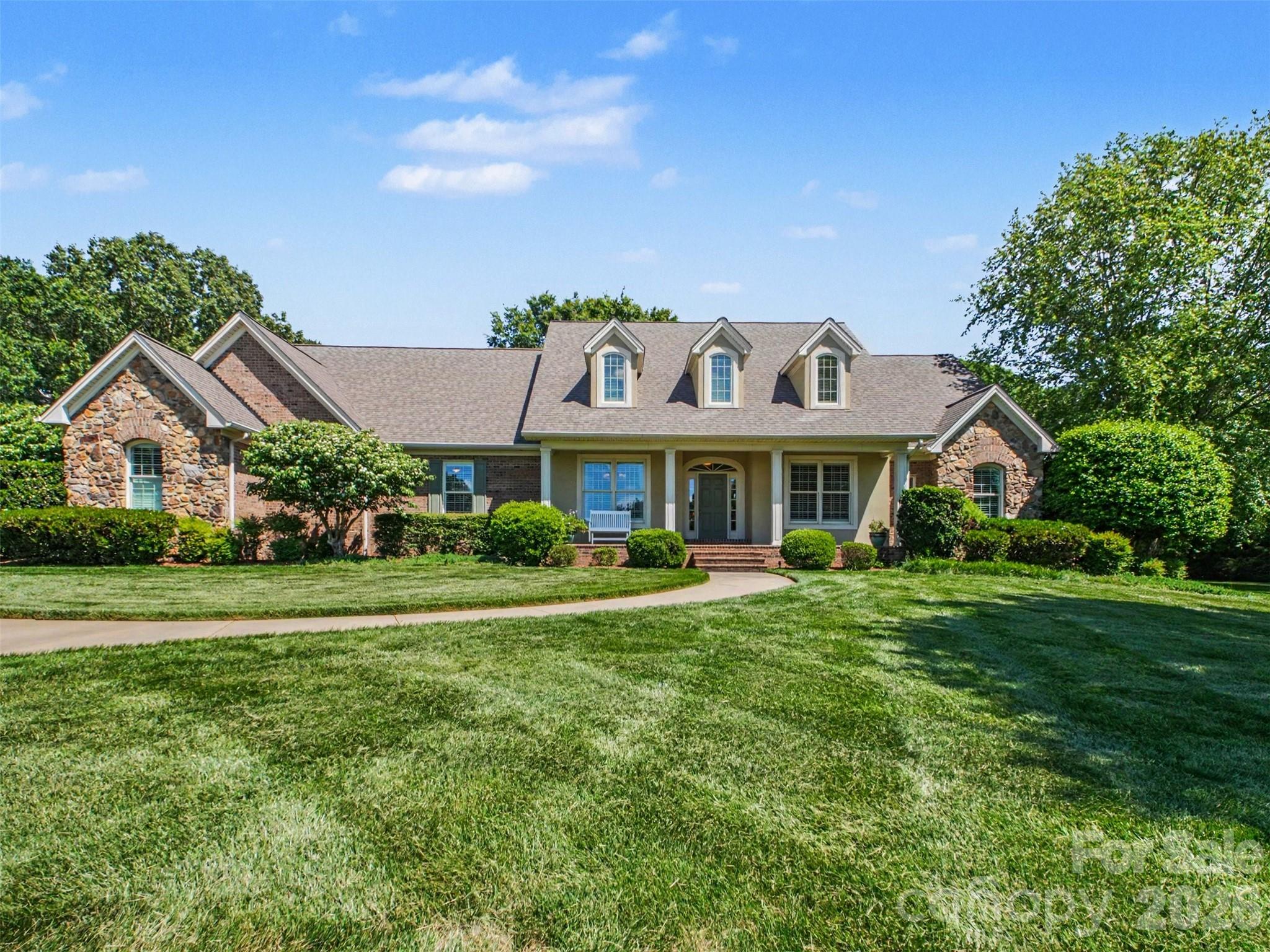 1422 Stone Gate Drive Property Photo 1