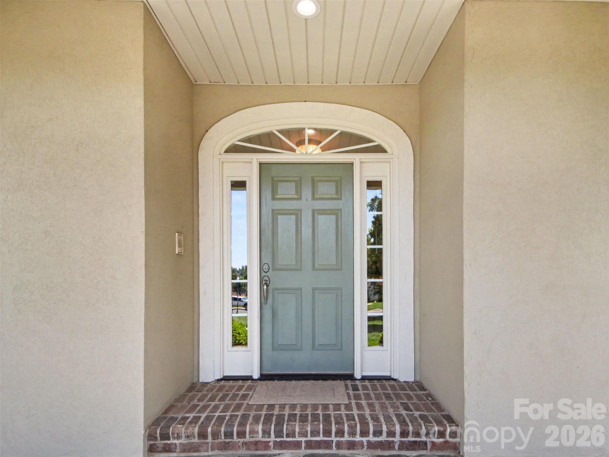 1422 Stone Gate Drive Property Photo 5
