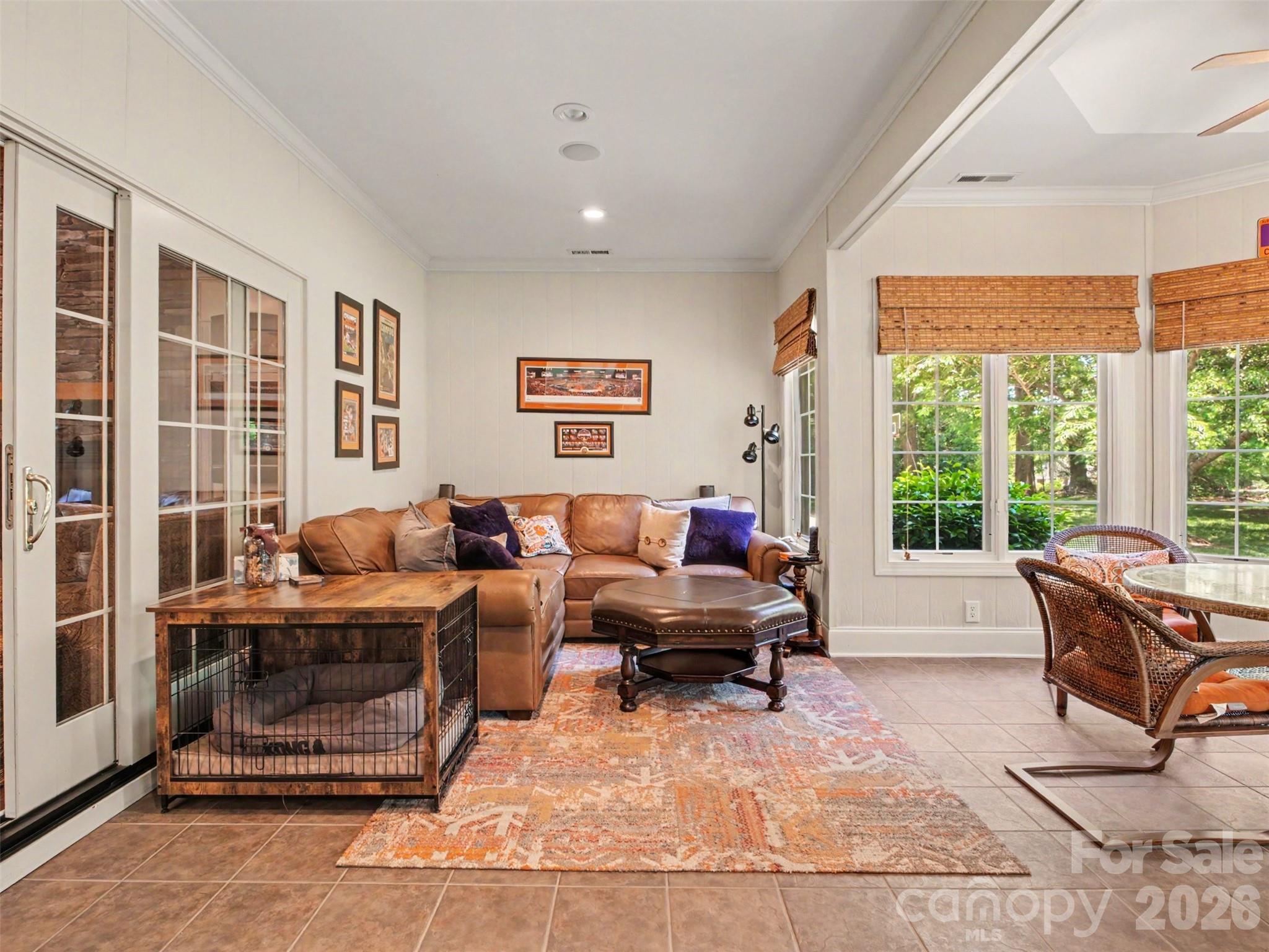 1422 Stone Gate Drive Property Photo 17