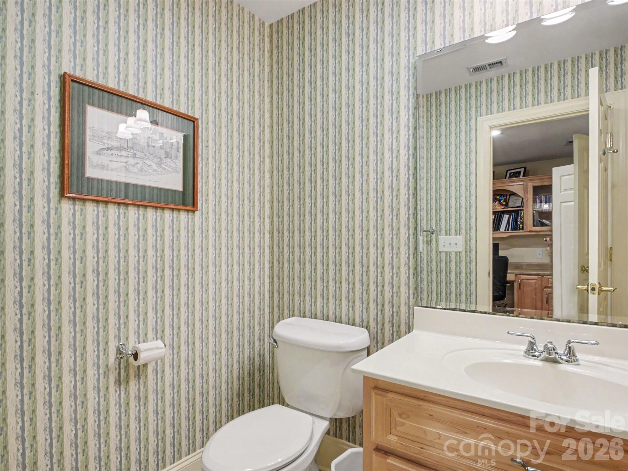 1422 Stone Gate Drive Property Photo 41