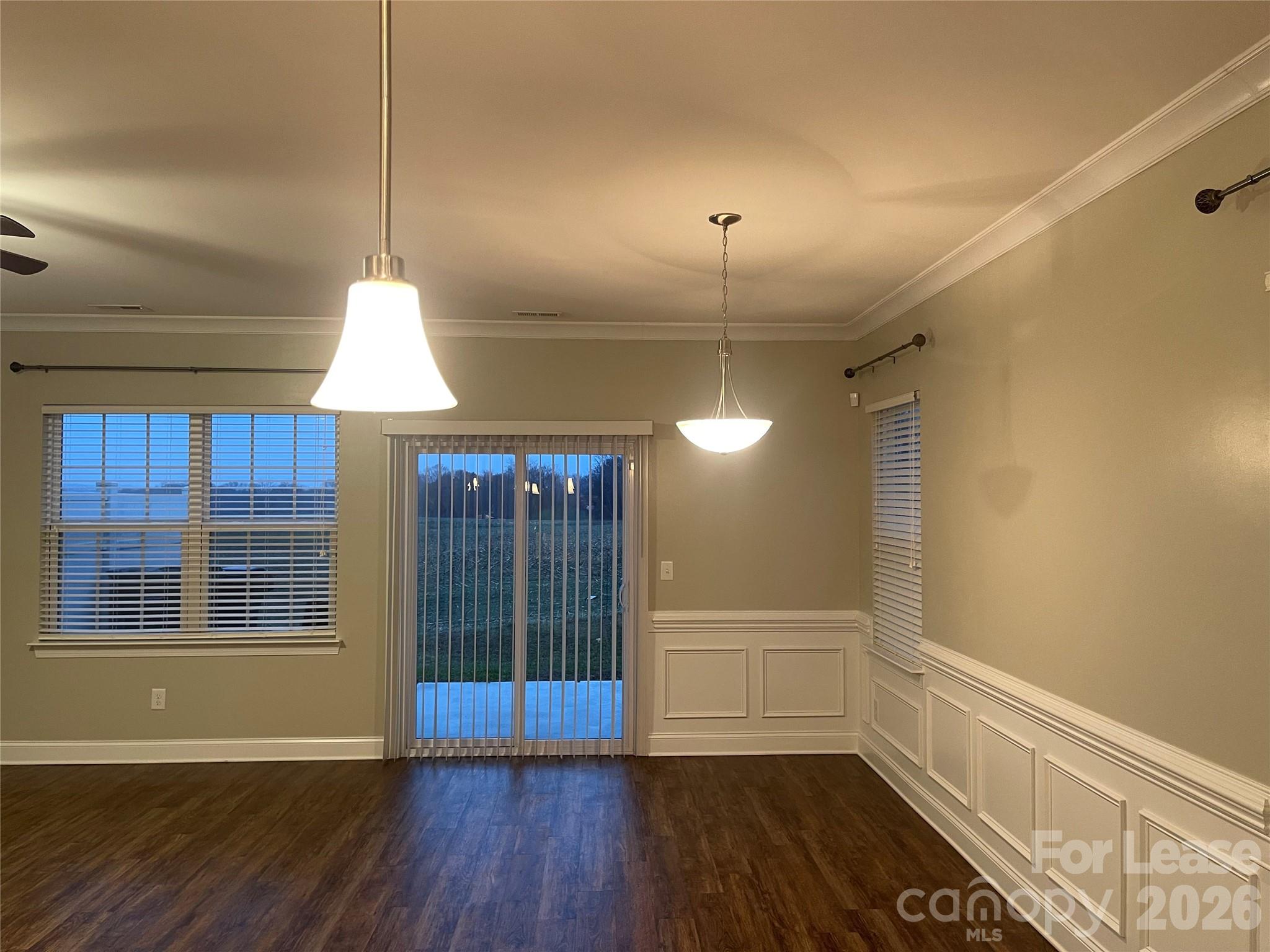 358 Halton Crossing Drive Property Photo 5