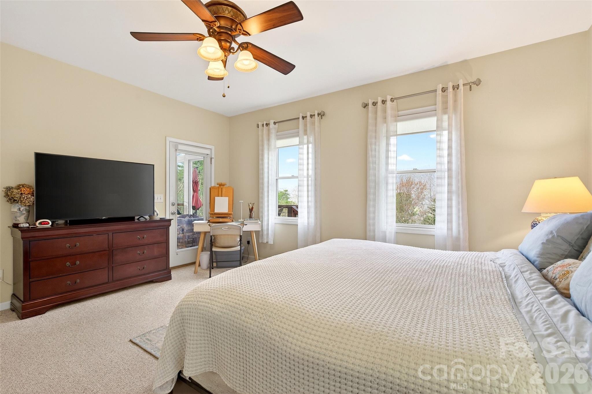 182 Baby Fox Drive Property Photo 18