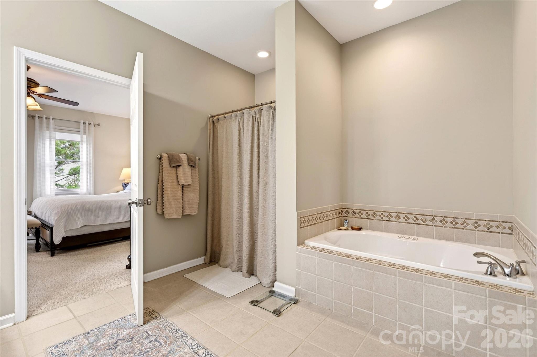 182 Baby Fox Drive Property Photo 21