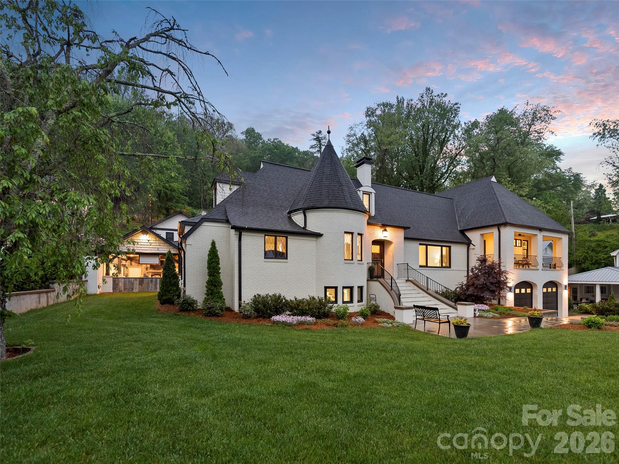 117 Jackson Street Property Photo 1