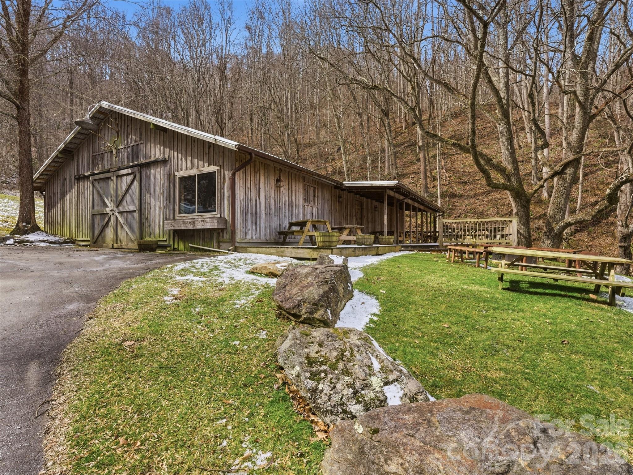 301 Awohali Trail Property Photo 26