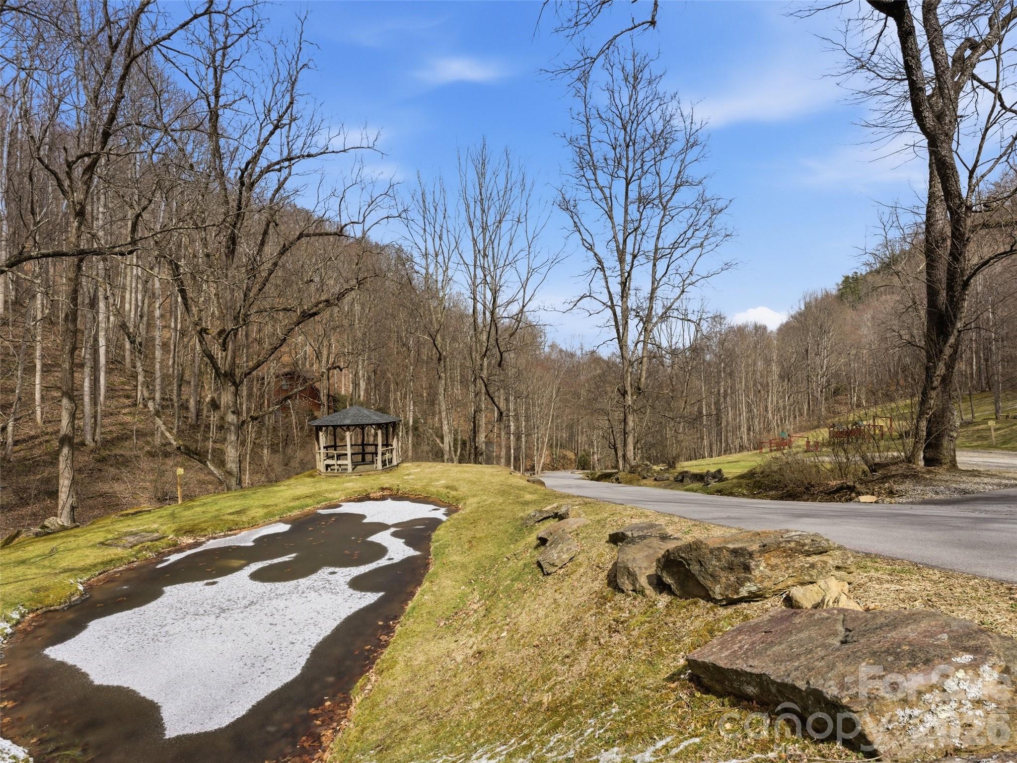 301 Awohali Trail Property Photo 30