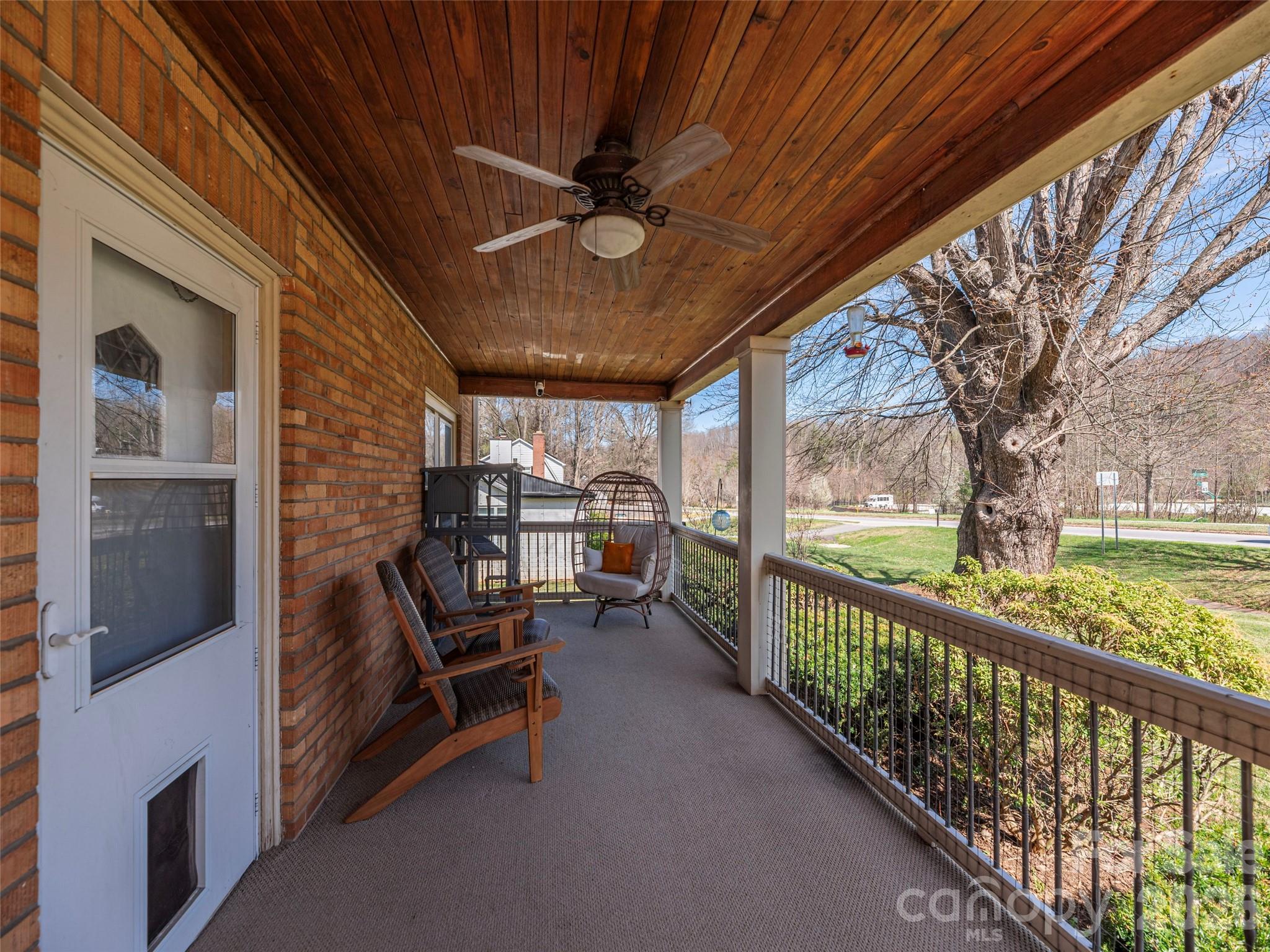 20 Zemery Lane Property Photo 5