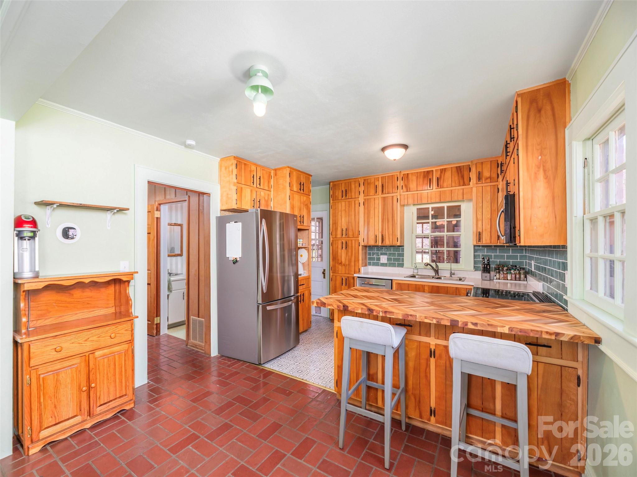 20 Zemery Lane Property Photo 10
