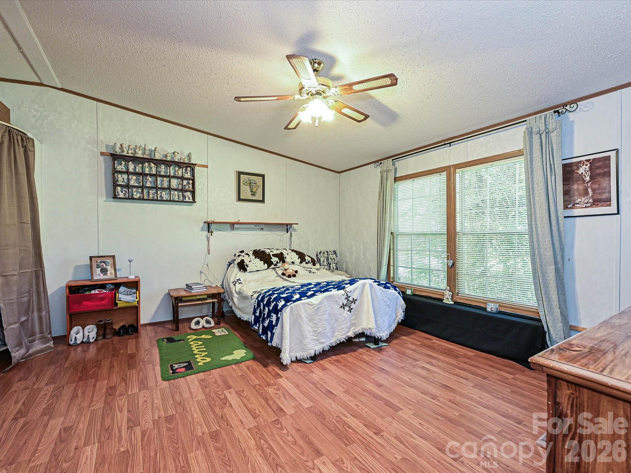 9836 Southwinds Drive Property Photo 11