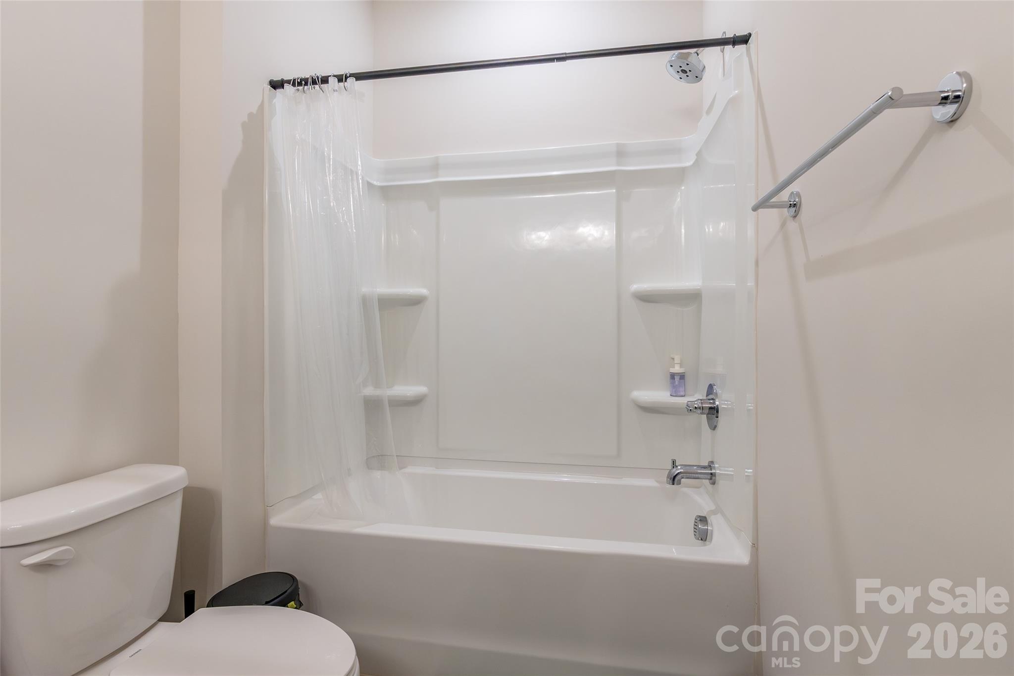 115 Hadley Court Property Photo 28