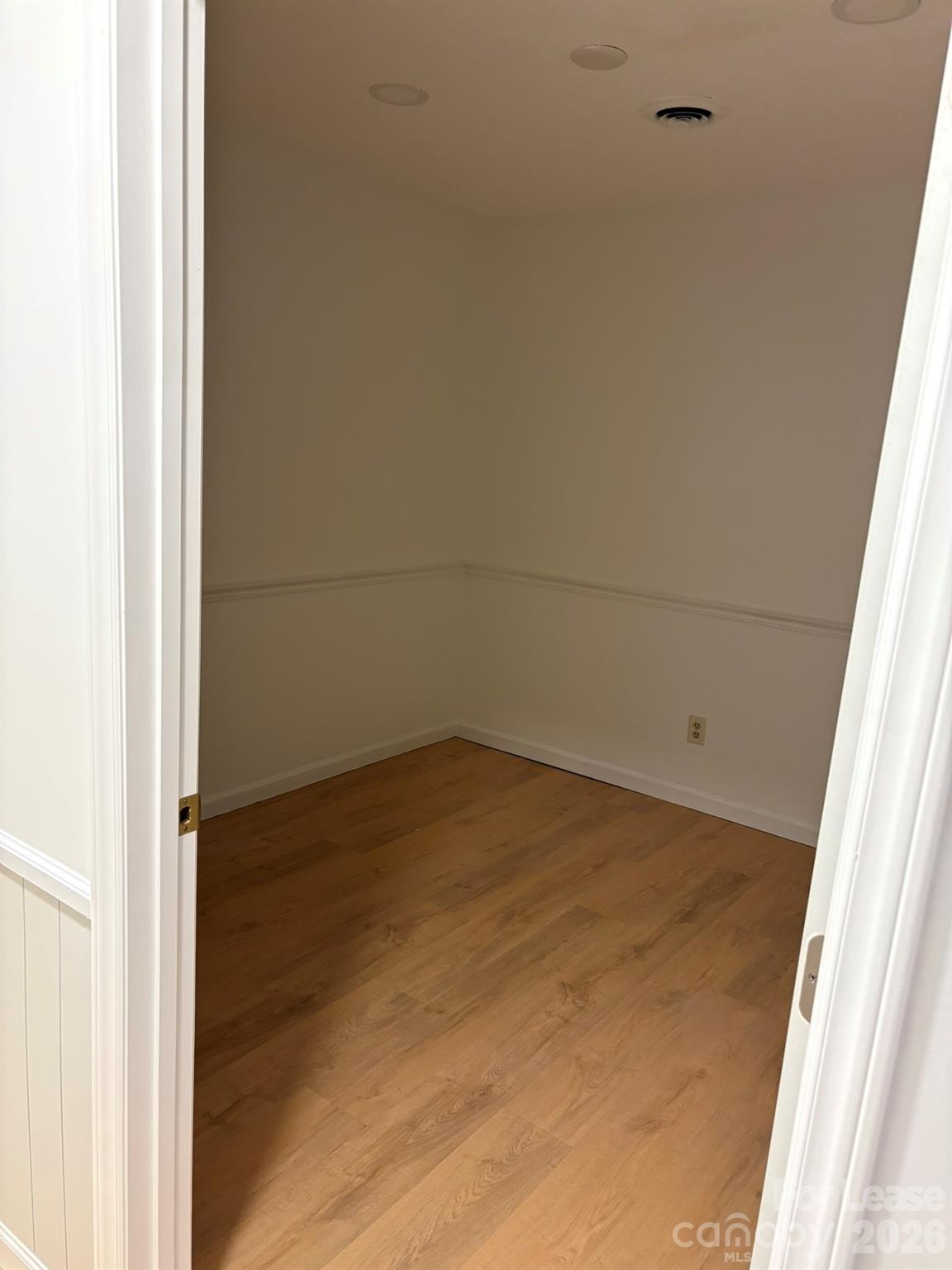 131 4th Avenue Property Photo 10