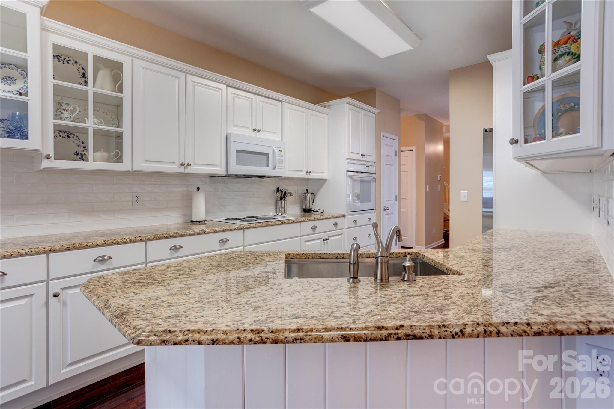 580 Gatsby Place Property Photo 14