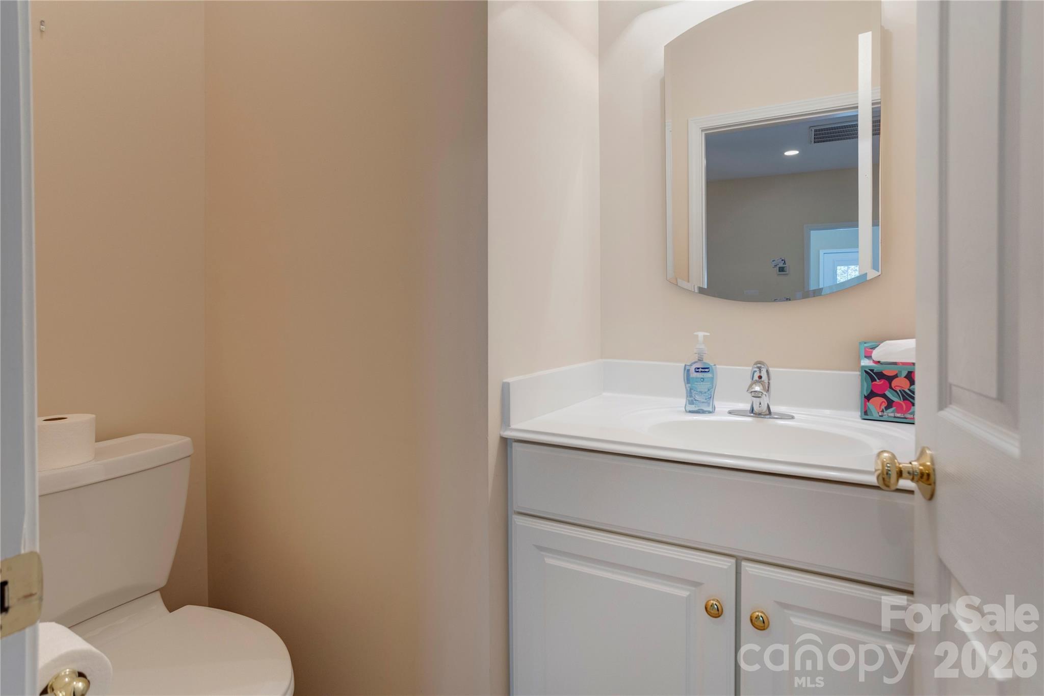 580 Gatsby Place Property Photo 25