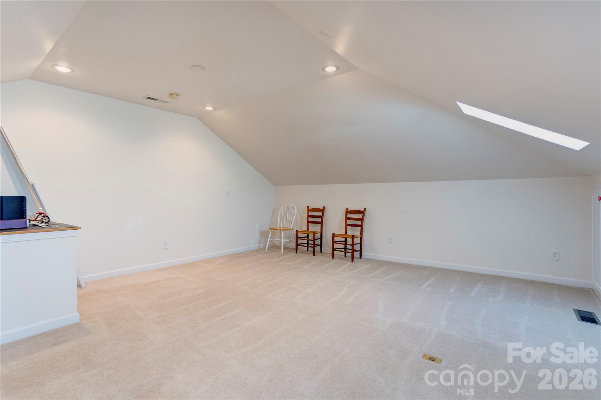 580 Gatsby Place Property Photo 30
