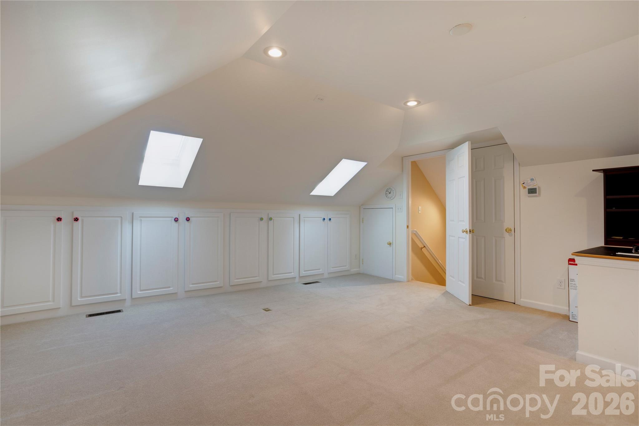 580 Gatsby Place Property Photo 31