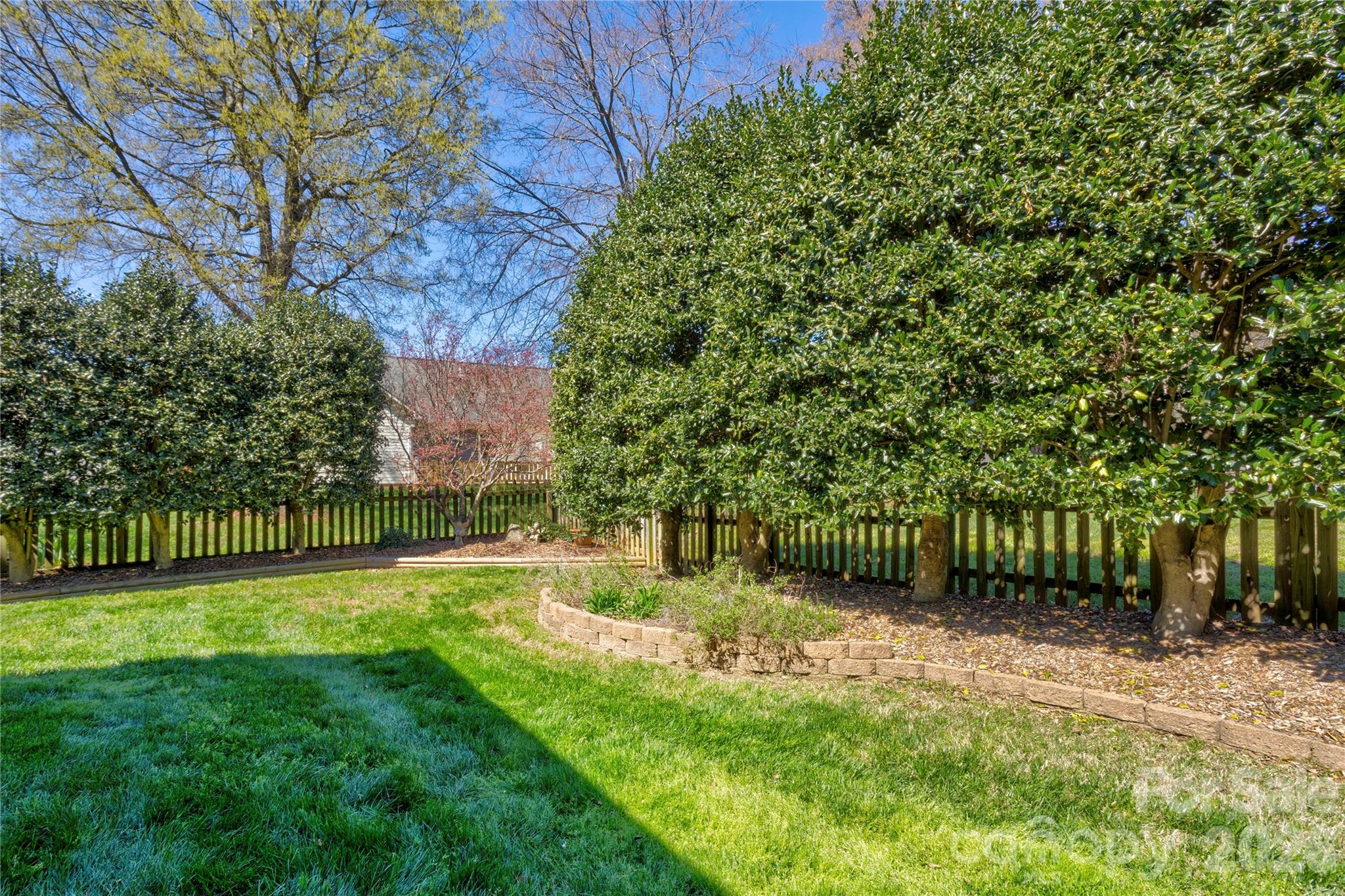 580 Gatsby Place Property Photo 32