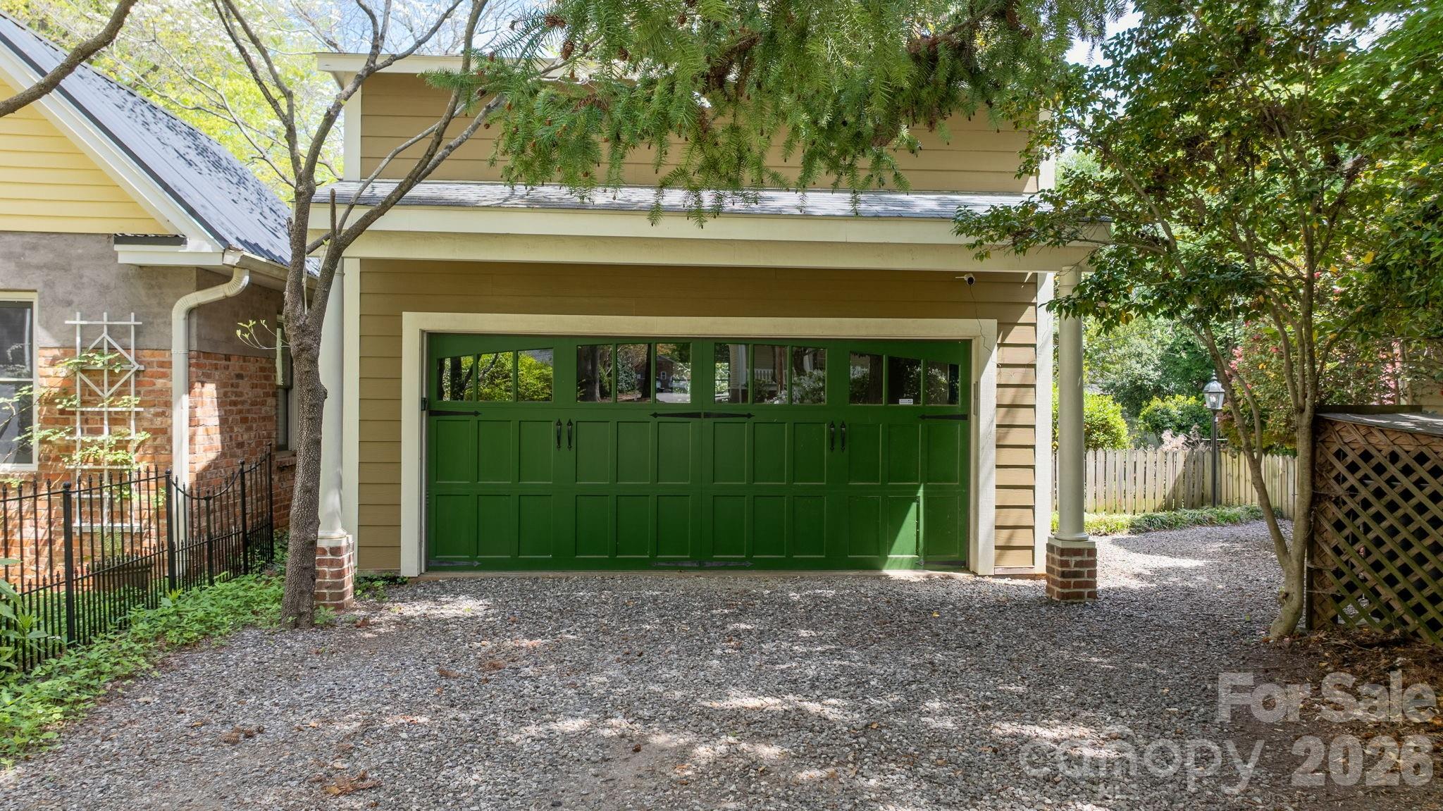 130 N Mulberry Street Property Photo 35