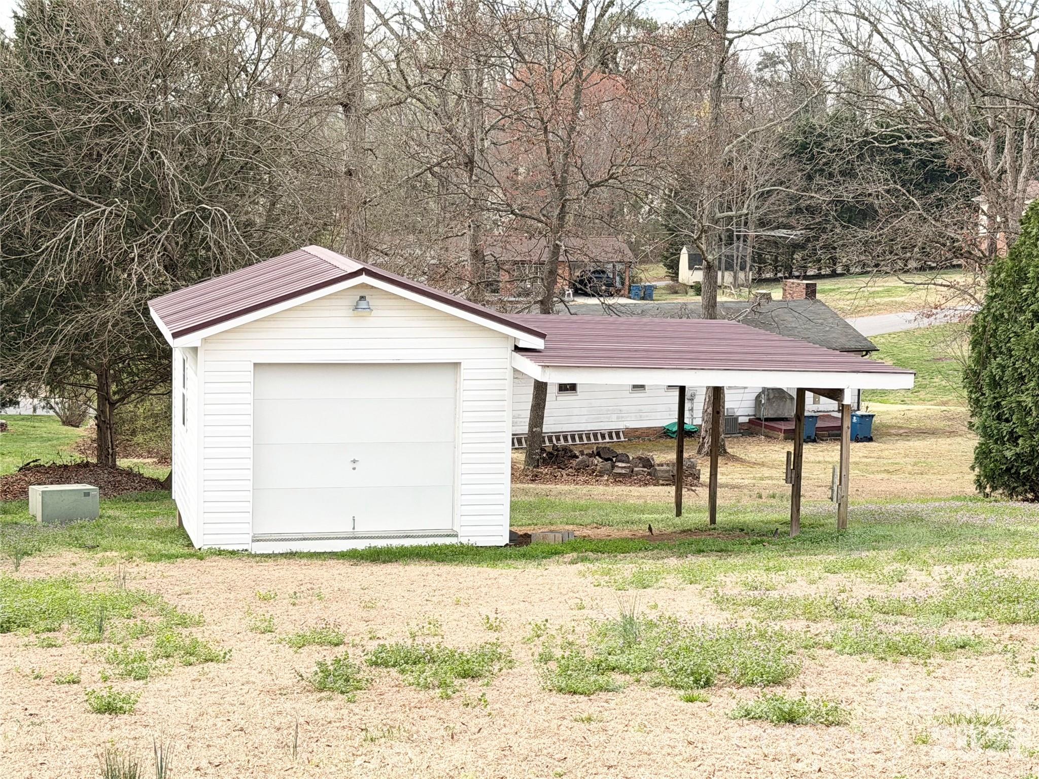 1709 Acorn Avenue Property Photo 20