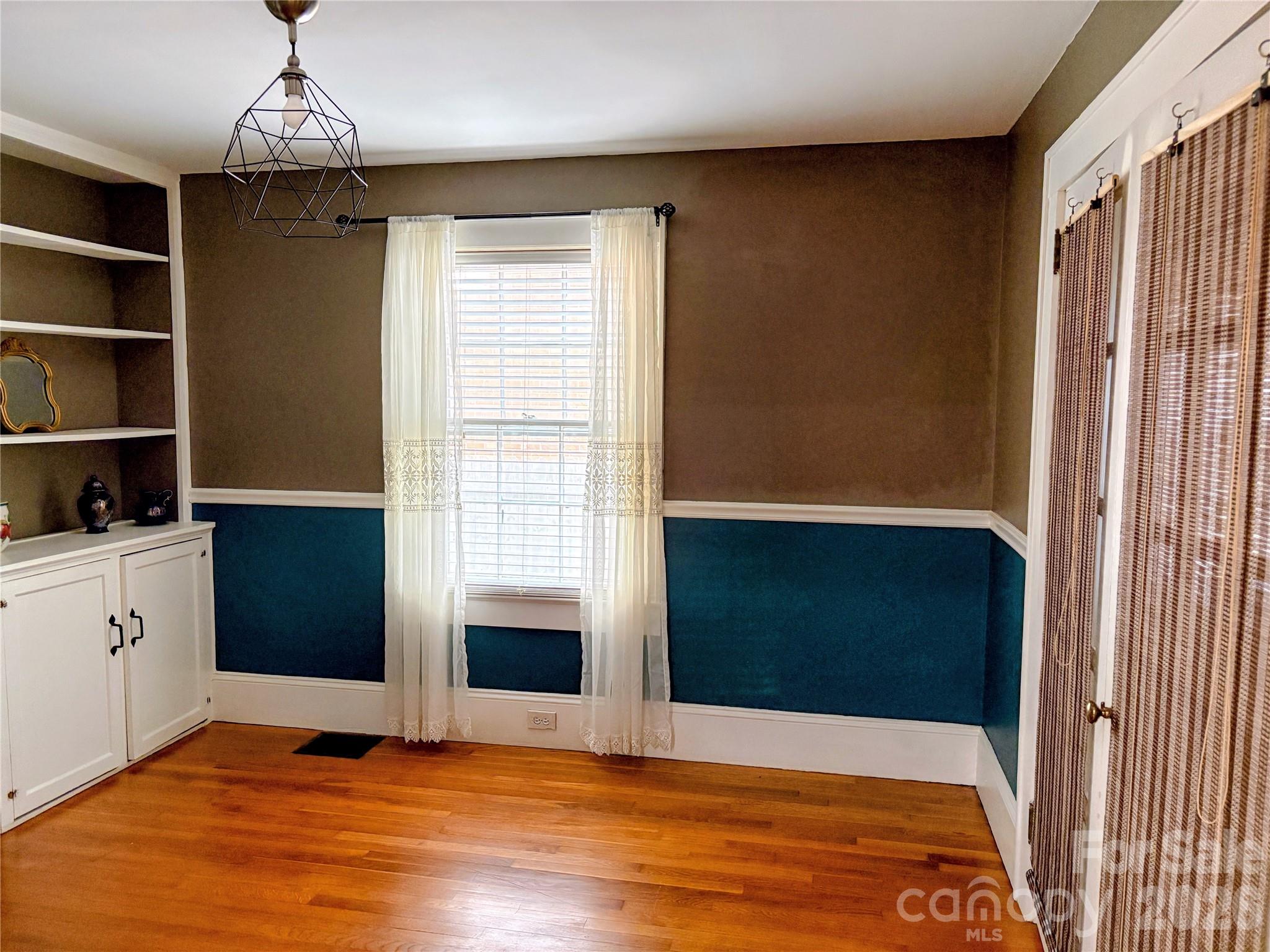 416 S Race Street Property Photo 23