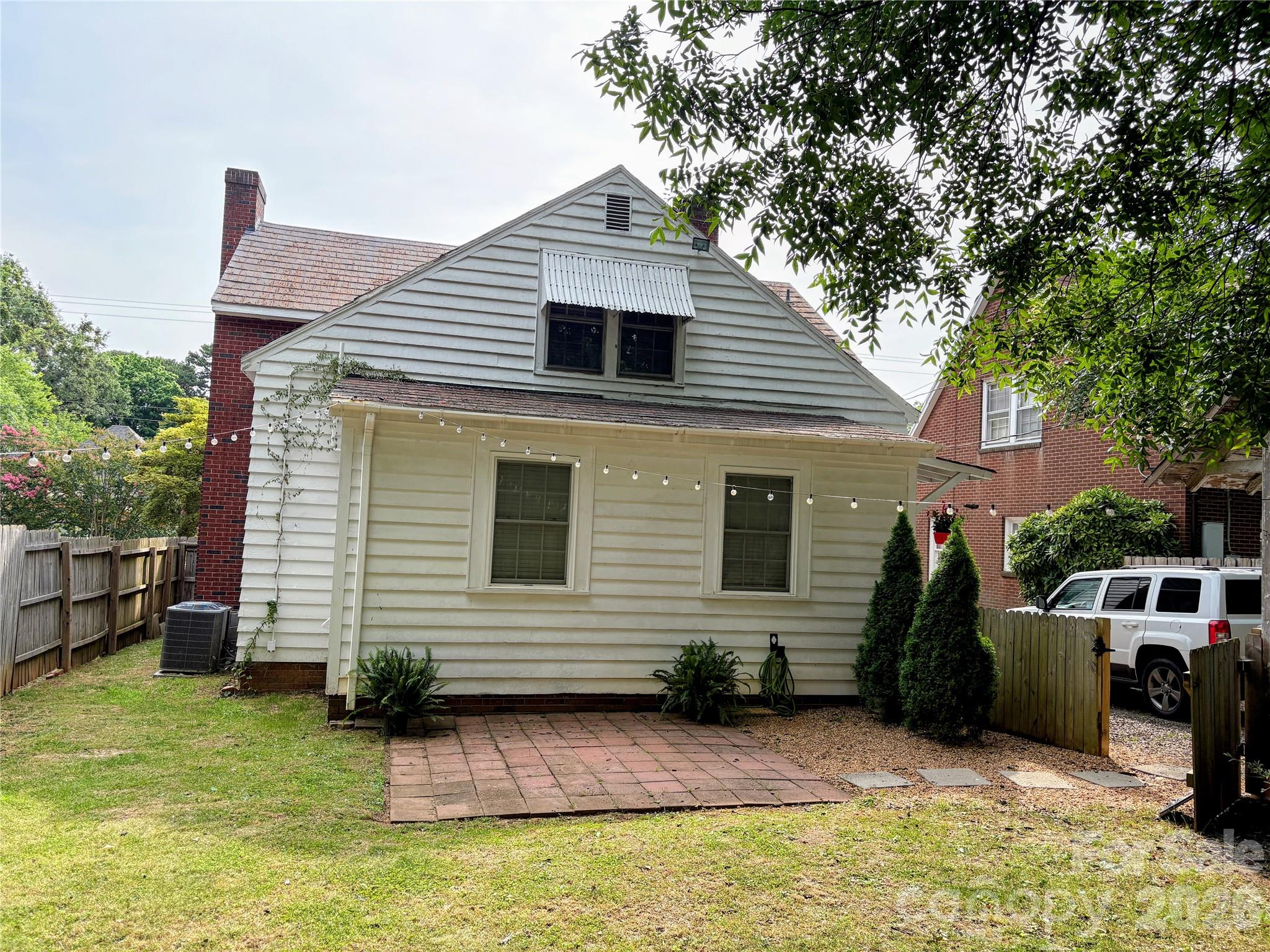 416 S Race Street Property Photo 45