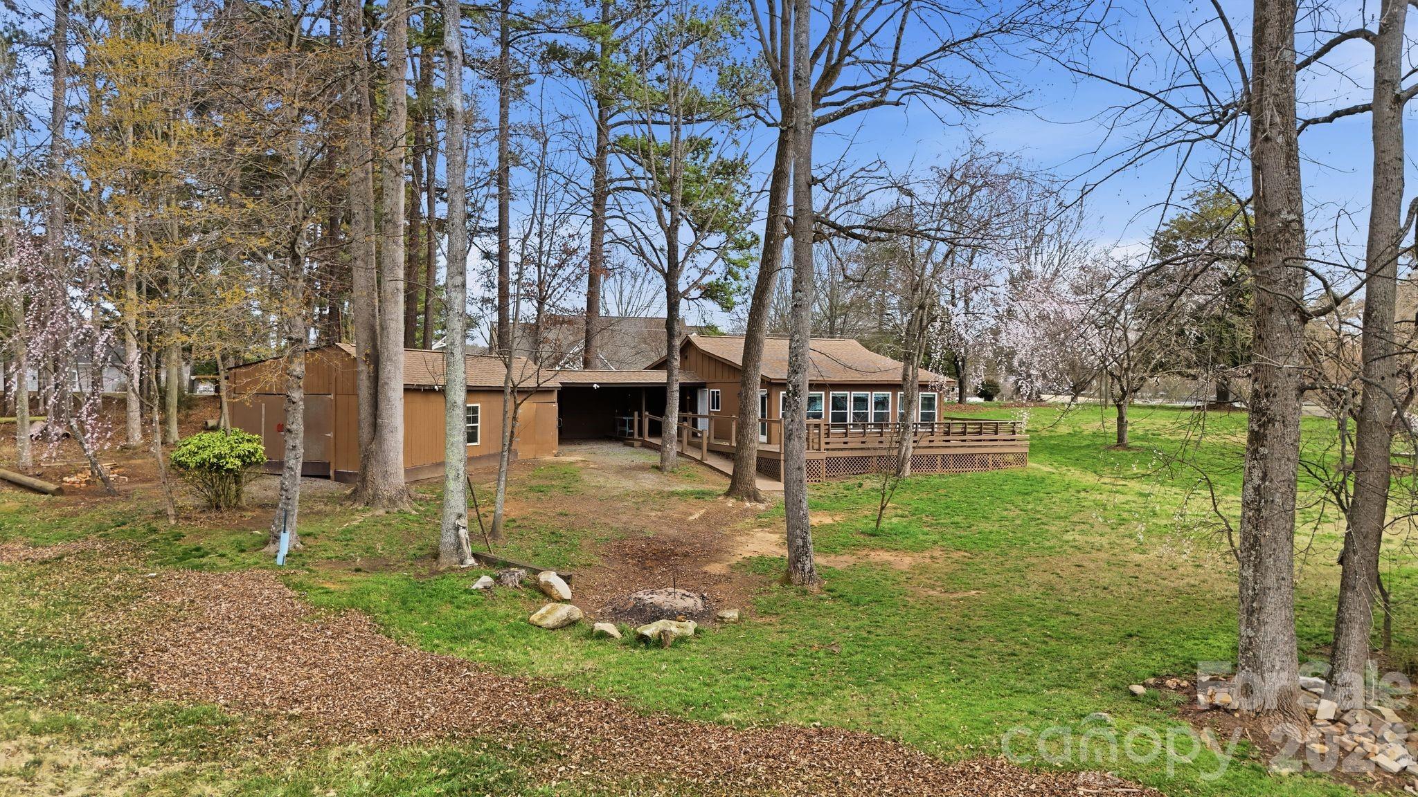 232 Apache Road Property Photo 15