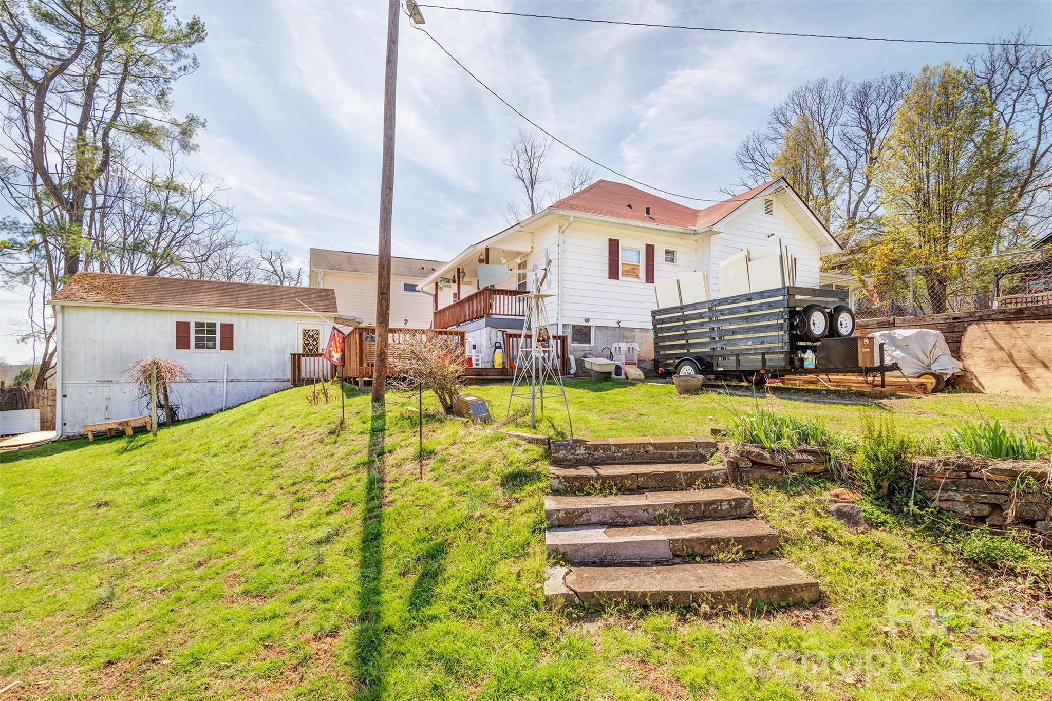 84 Swannanoa Avenue Property Photo 18