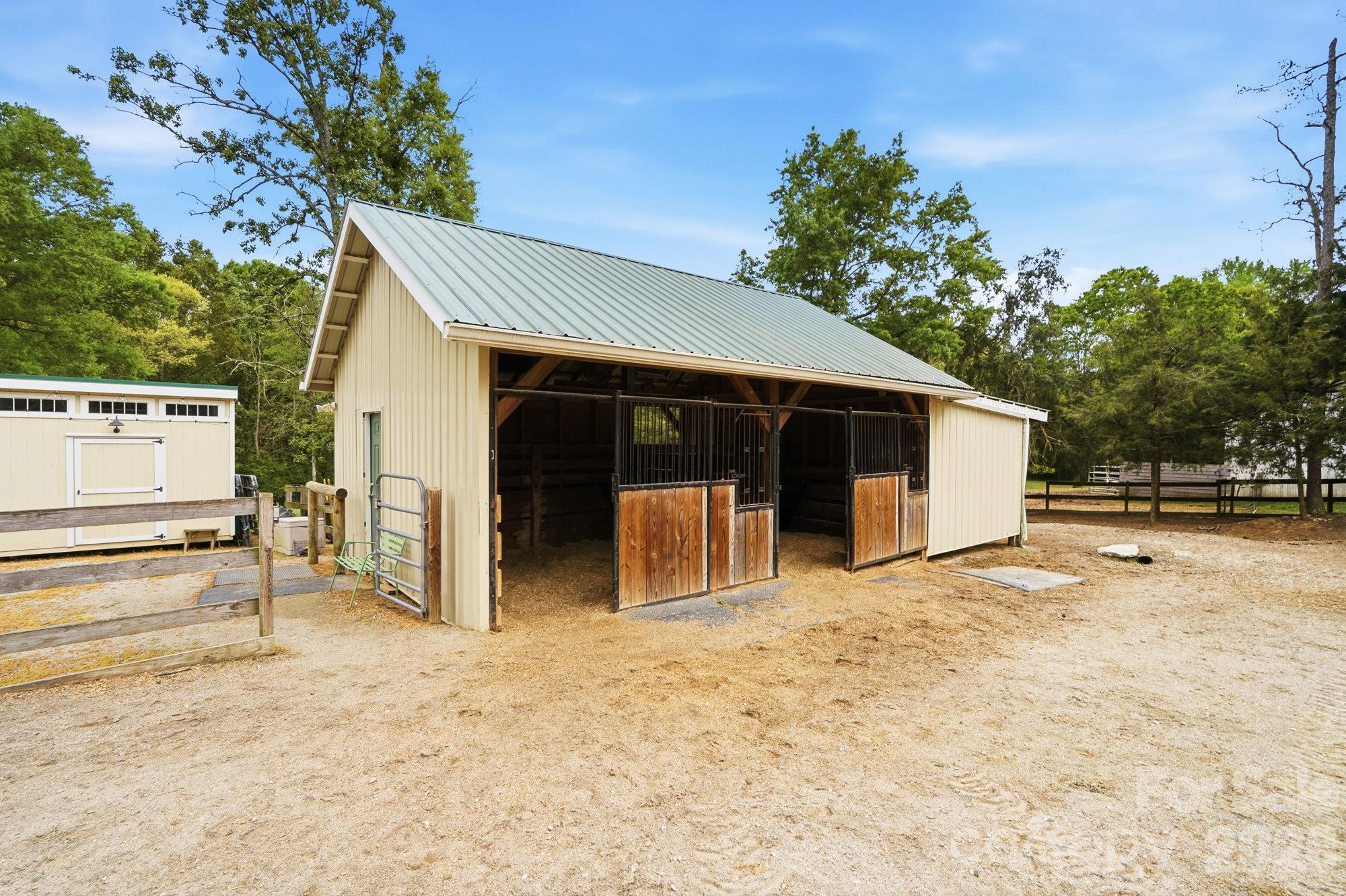 5508 Mcwhorter Road Property Photo 3