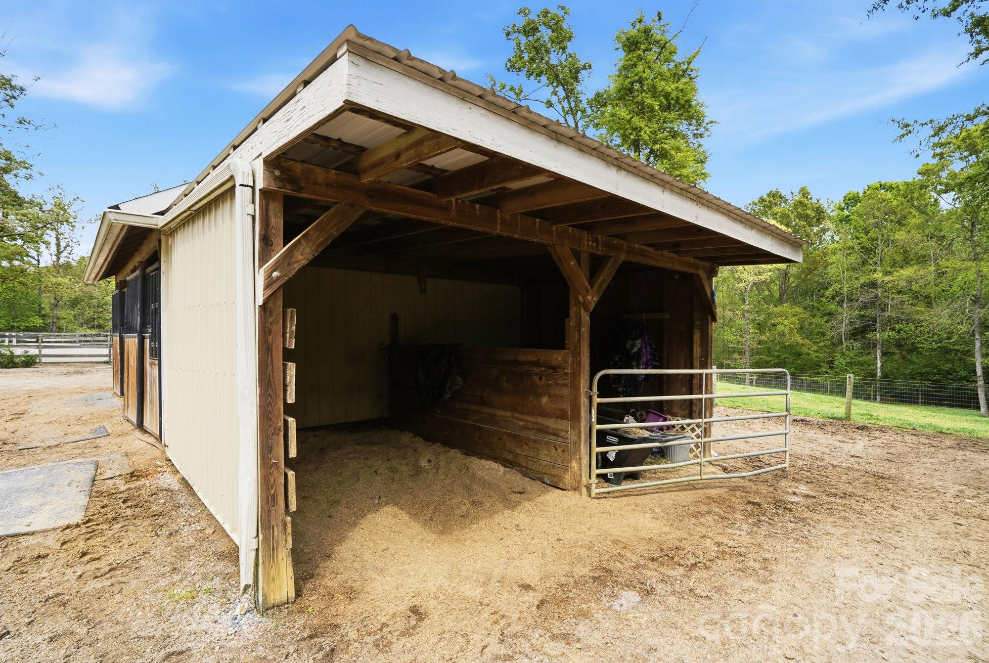 5508 Mcwhorter Road Property Photo 9
