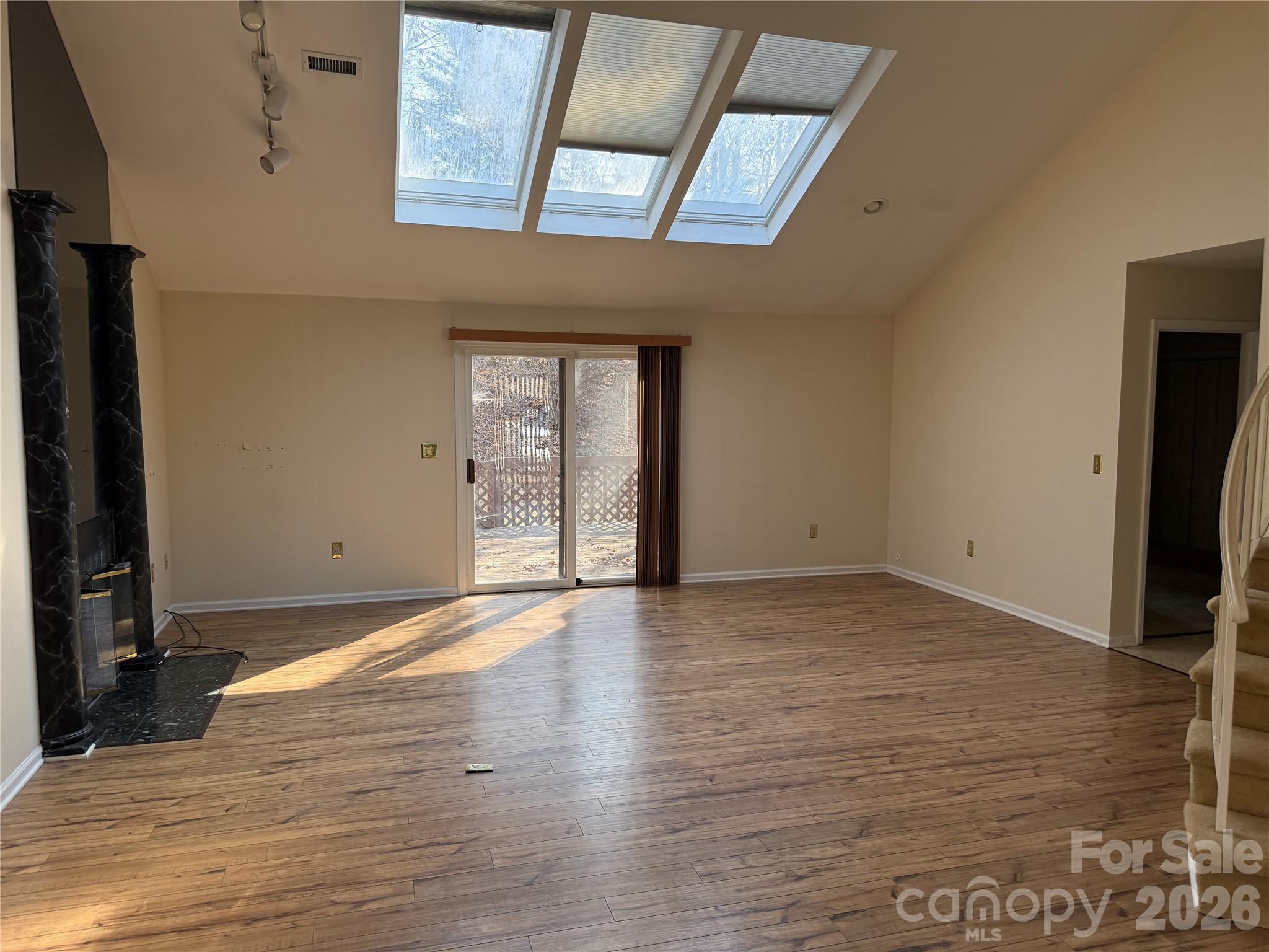 1720 12th Street Property Photo 3