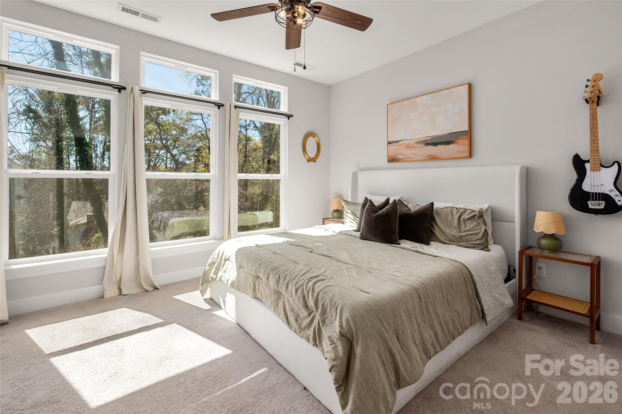566 West End Drive Property Photo 12