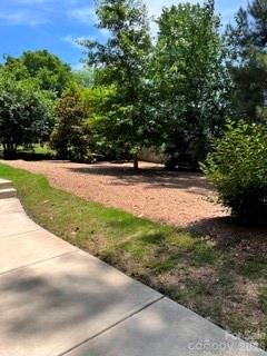 566 West End Drive Property Photo 19