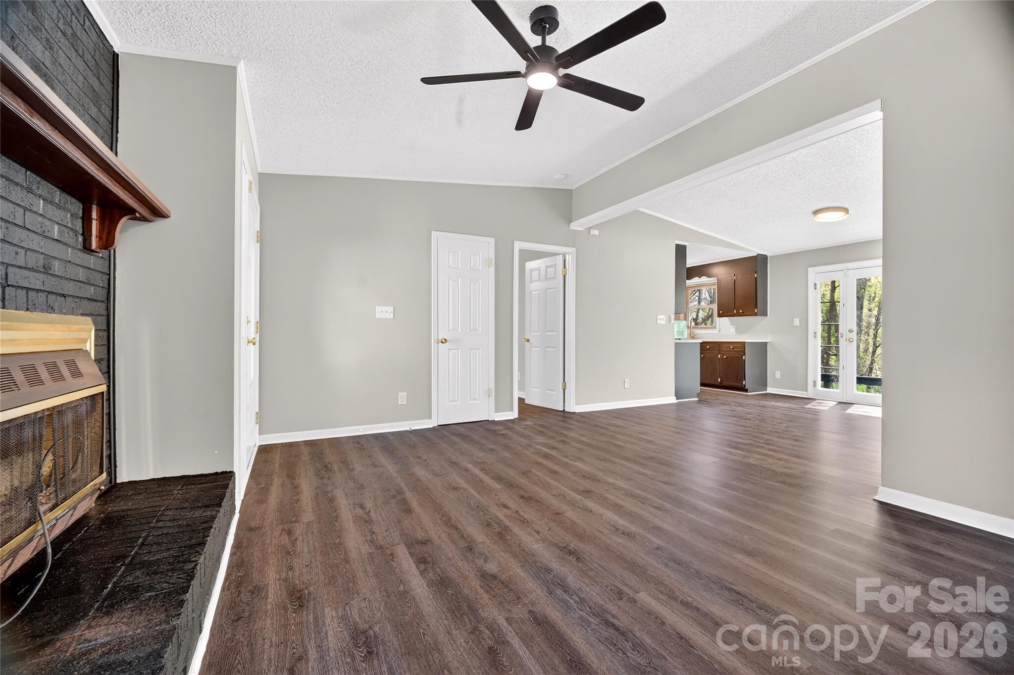 1919 Oak Hollow Road Property Photo 10