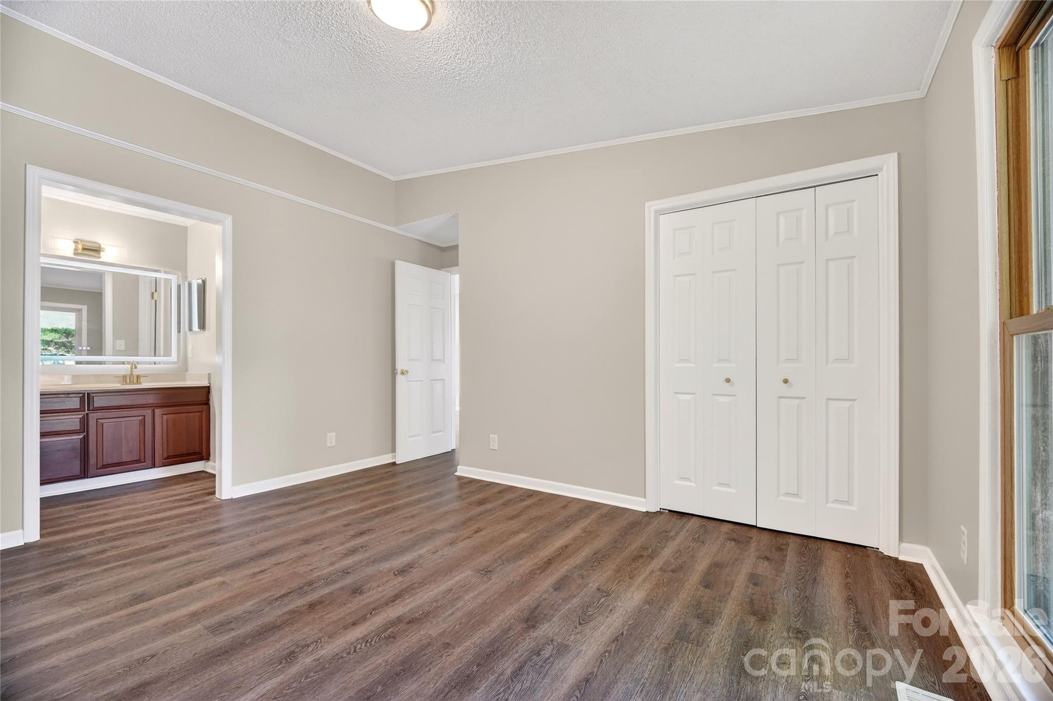 1919 Oak Hollow Road Property Photo 19