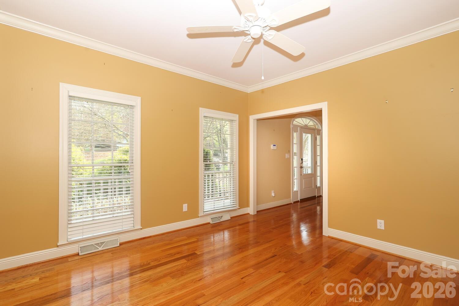 1406 Woodhurst Drive Property Photo 8