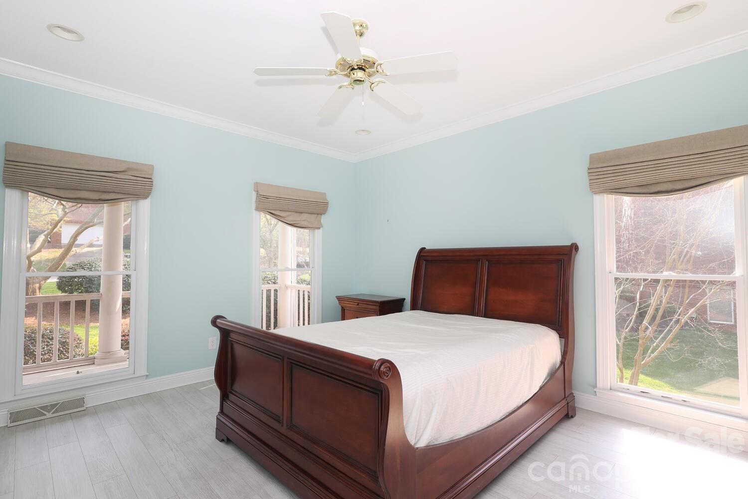 1406 Woodhurst Drive Property Photo 25