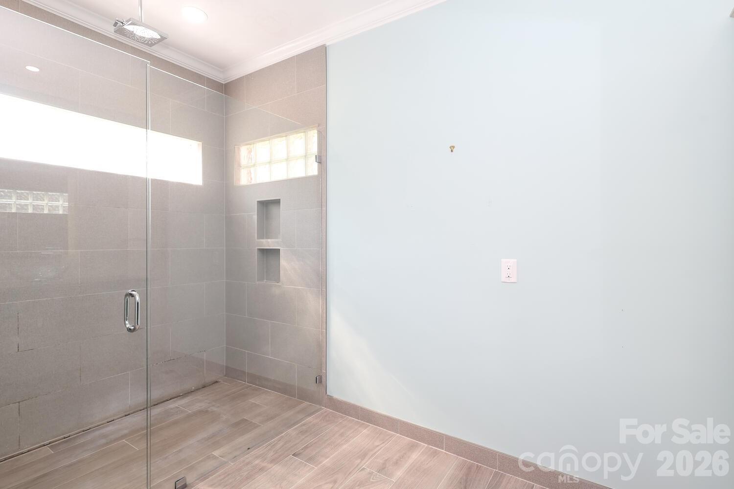 1406 Woodhurst Drive Property Photo 29