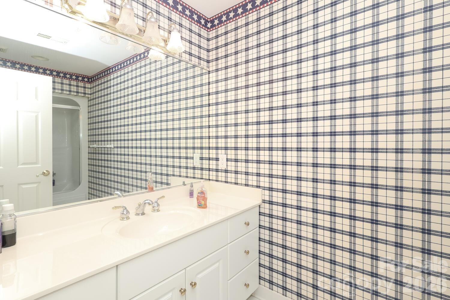 1406 Woodhurst Drive Property Photo 33