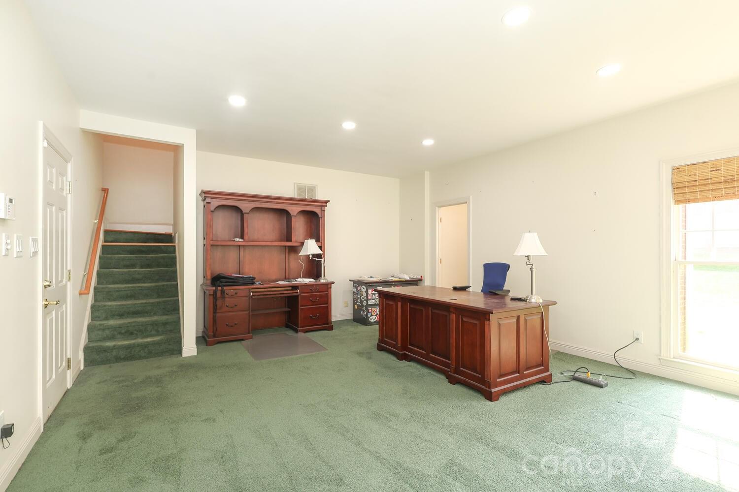 1406 Woodhurst Drive Property Photo 37