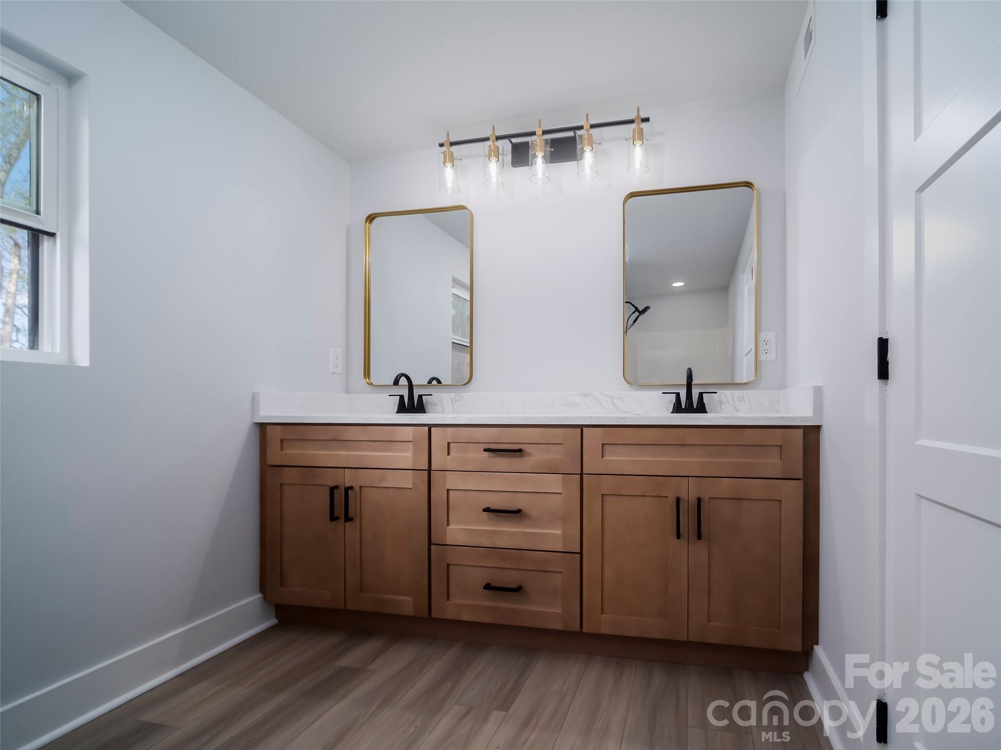1325 Armstrong Road Property Photo 20