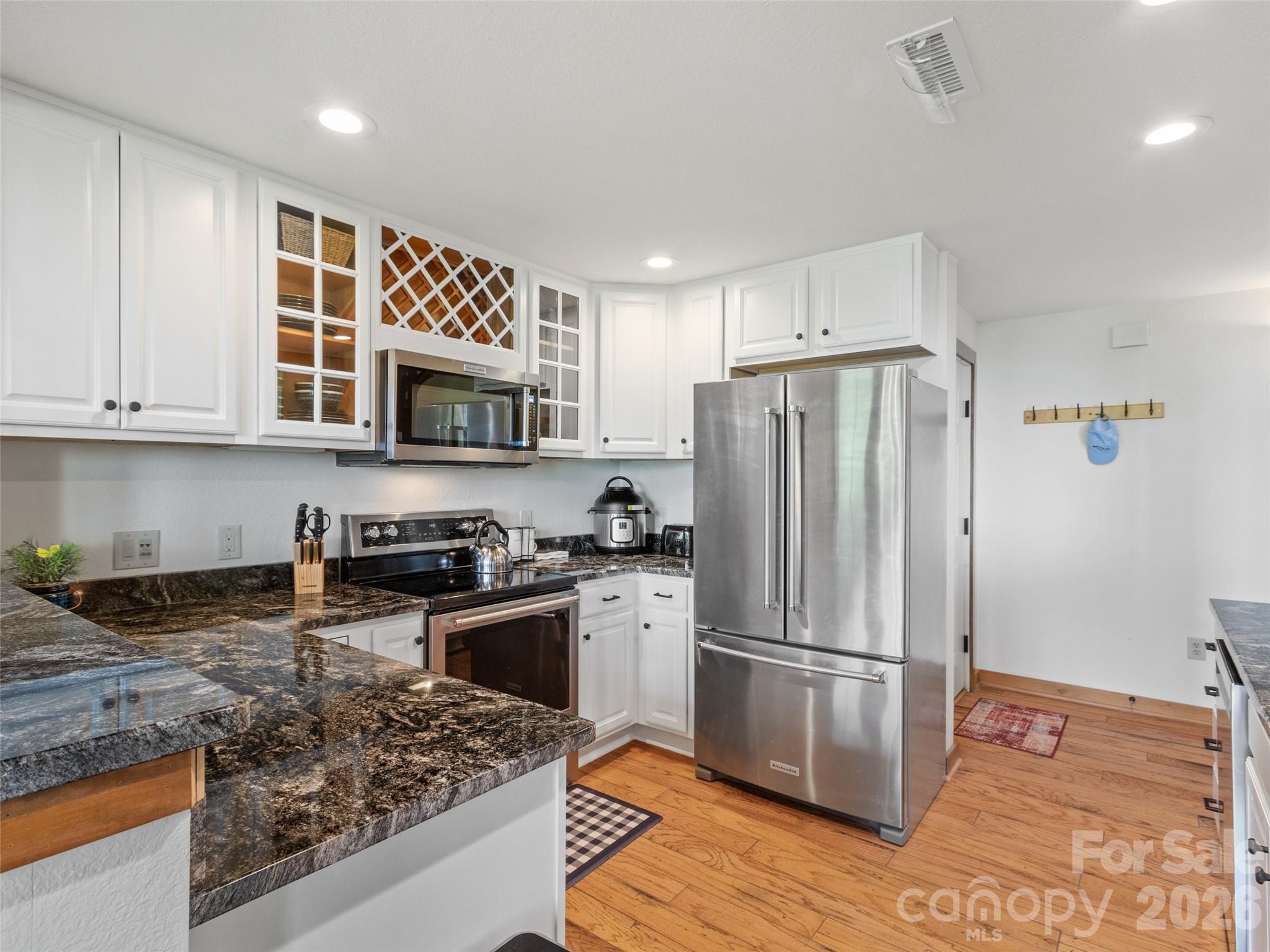 61 Creekside Way G201 Property Photo 13