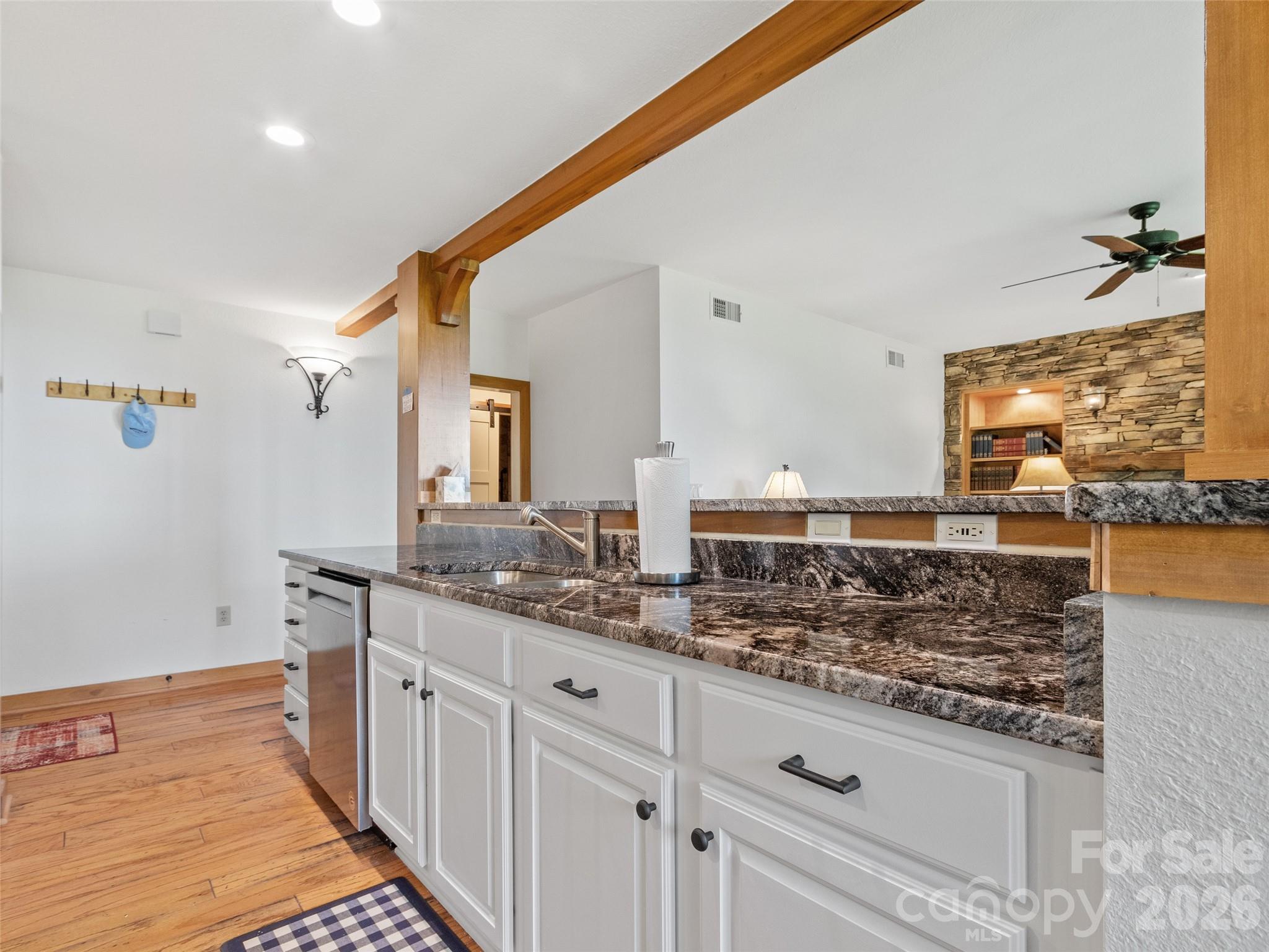 61 Creekside Way G201 Property Photo 15
