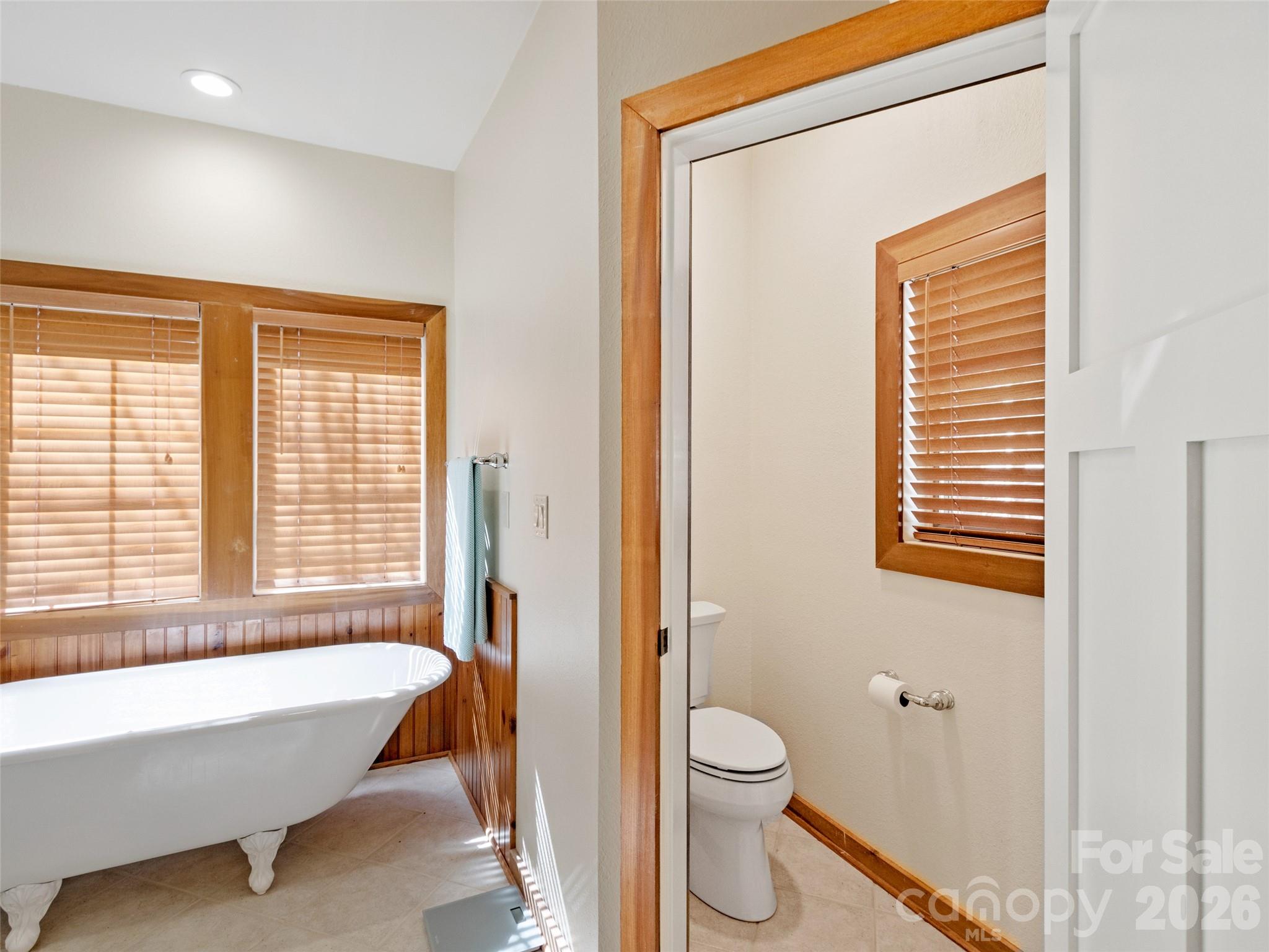 61 Creekside Way G201 Property Photo 31