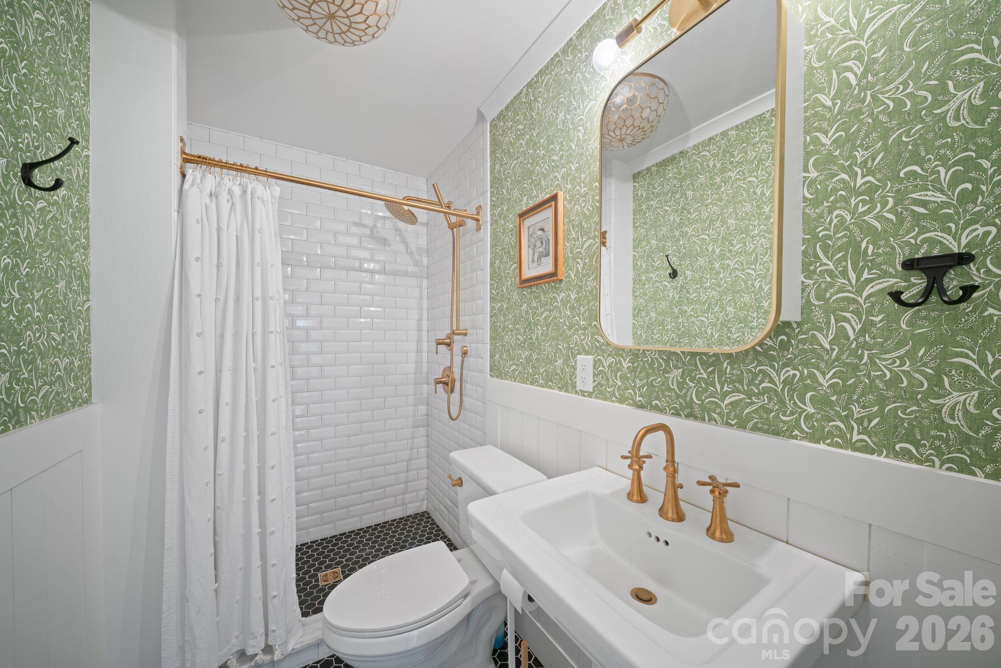 24 Dellwood Street Property Photo 23