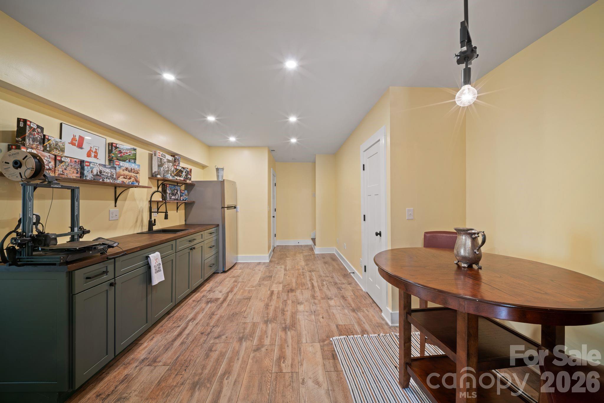 24 Dellwood Street Property Photo 27